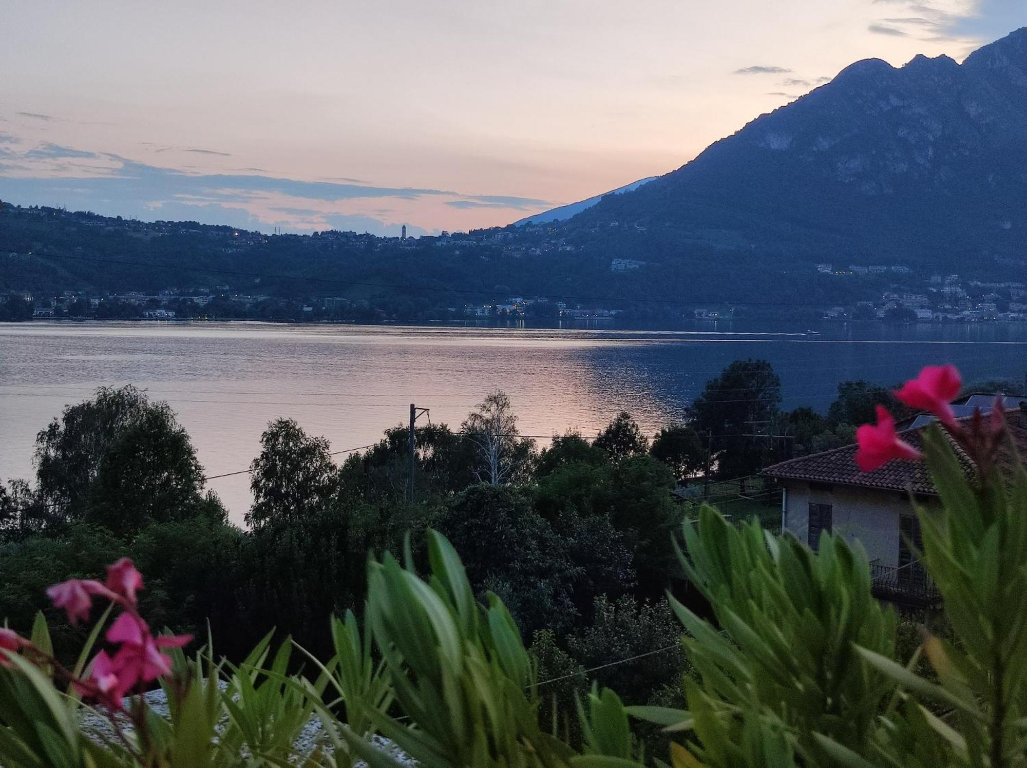 Terrazzo Sul Lago ليكو المظهر الخارجي الصورة